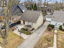 11 CHELSEA DRIVE | Toronto Ontario | Slide Image Two