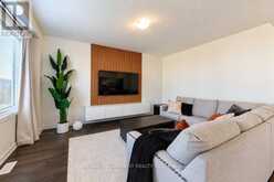 31 SANTOS DRIVE | Caledonia Ontario | Slide Image Four