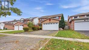 15 STRADA BOULEVARD | St. Catharines Ontario | Slide Image Eight