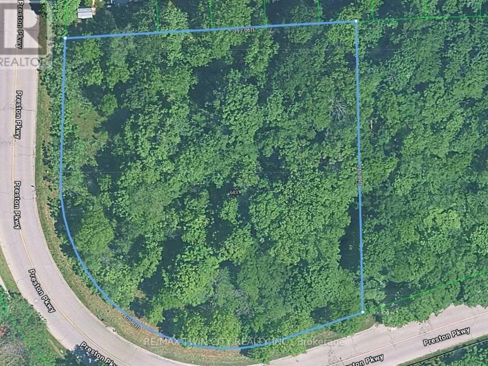 683 PRESTON PARKWAY, Cambridge, Ontario N3H 4X3