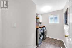 18 FEINT DRIVE | Ajax Ontario | Slide Image Twelve