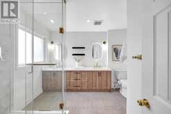 18 FEINT DRIVE | Ajax Ontario | Slide Image Eighteen