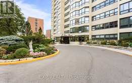 1506 - 8 LISA STREET E | Brampton Ontario | Slide Image Three