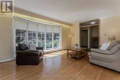 247 WALDEN DRIVE | Burlington Ontario | Slide Image Thirteen