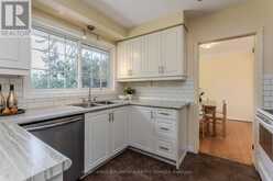 247 WALDEN DRIVE | Burlington Ontario | Slide Image Fifteen
