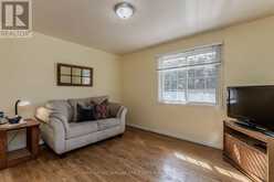 247 WALDEN DRIVE | Burlington Ontario | Slide Image Twenty-two