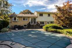 247 WALDEN DRIVE | Burlington Ontario | Slide Image Four
