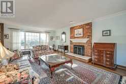 1296 CUMNOCK CRESCENT | Oakville Ontario | Slide Image Seventeen