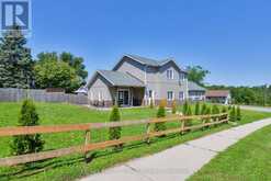 15 LANKIN AVENUE | Bracebridge Ontario | Slide Image Thirty-two