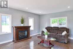 15 LANKIN AVENUE | Bracebridge Ontario | Slide Image Eight