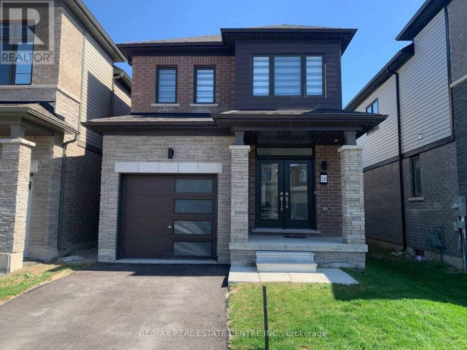 16 MONTEITH DRIVE S, Brantford, Ontario N3T 0W6