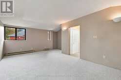 102 ANNDALE DRIVE | Toronto Ontario | Slide Image Fifteen