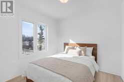 193 DURHAM AVENUE | Barrie Ontario | Slide Image Seven
