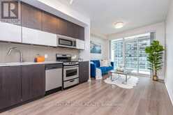 1507 - 56 ANNIE CRAIG DRIVE | Toronto Ontario | Slide Image Eight