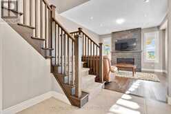 213 LADYSLIPPER DRIVE | Waterloo Ontario | Slide Image Ten