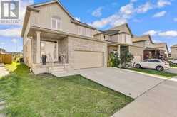 213 LADYSLIPPER DRIVE | Waterloo Ontario | Slide Image Two