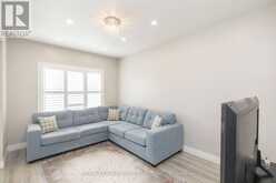 73 APPLEBLOSSOM DRIVE | Hamilton Ontario | Slide Image Six