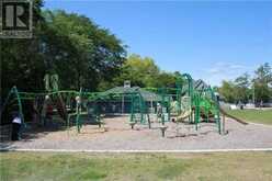 12 CHRISTIDIS DRIVE | Georgina Ontario | Slide Image Nine