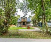 815 ROCKAWAY ROAD | Georgina Ontario | Slide Image Four