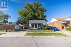 12 AJAX AVENUE | Welland Ontario | Slide Image Four