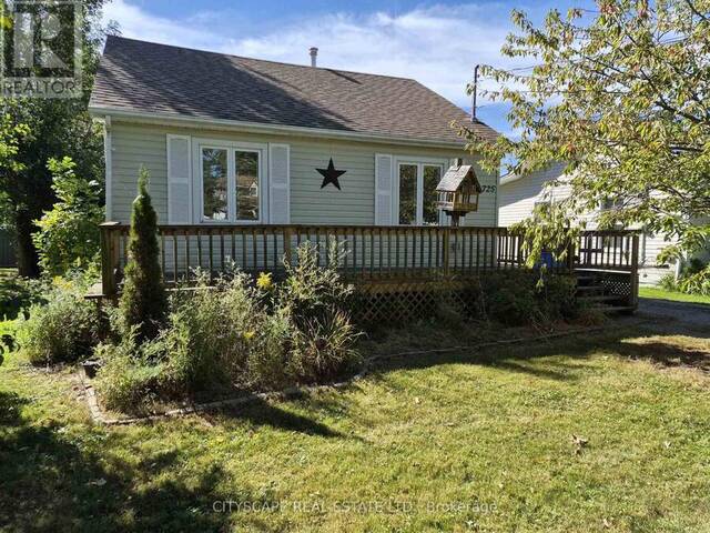 725 DOMINION ROAD Fort Erie Ontario, L2A 1G9 - 3 Bedrooms Home For Sale