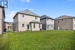 811 CEDARPARK WAY | London Ontario | Slide Image Thirty-two