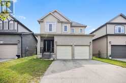 811 CEDARPARK WAY | London Ontario | Slide Image Four