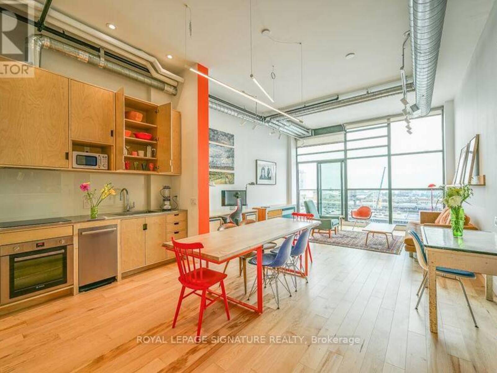 715 - 43 HANNA AVENUE, Toronto, Ontario M6K 1X1