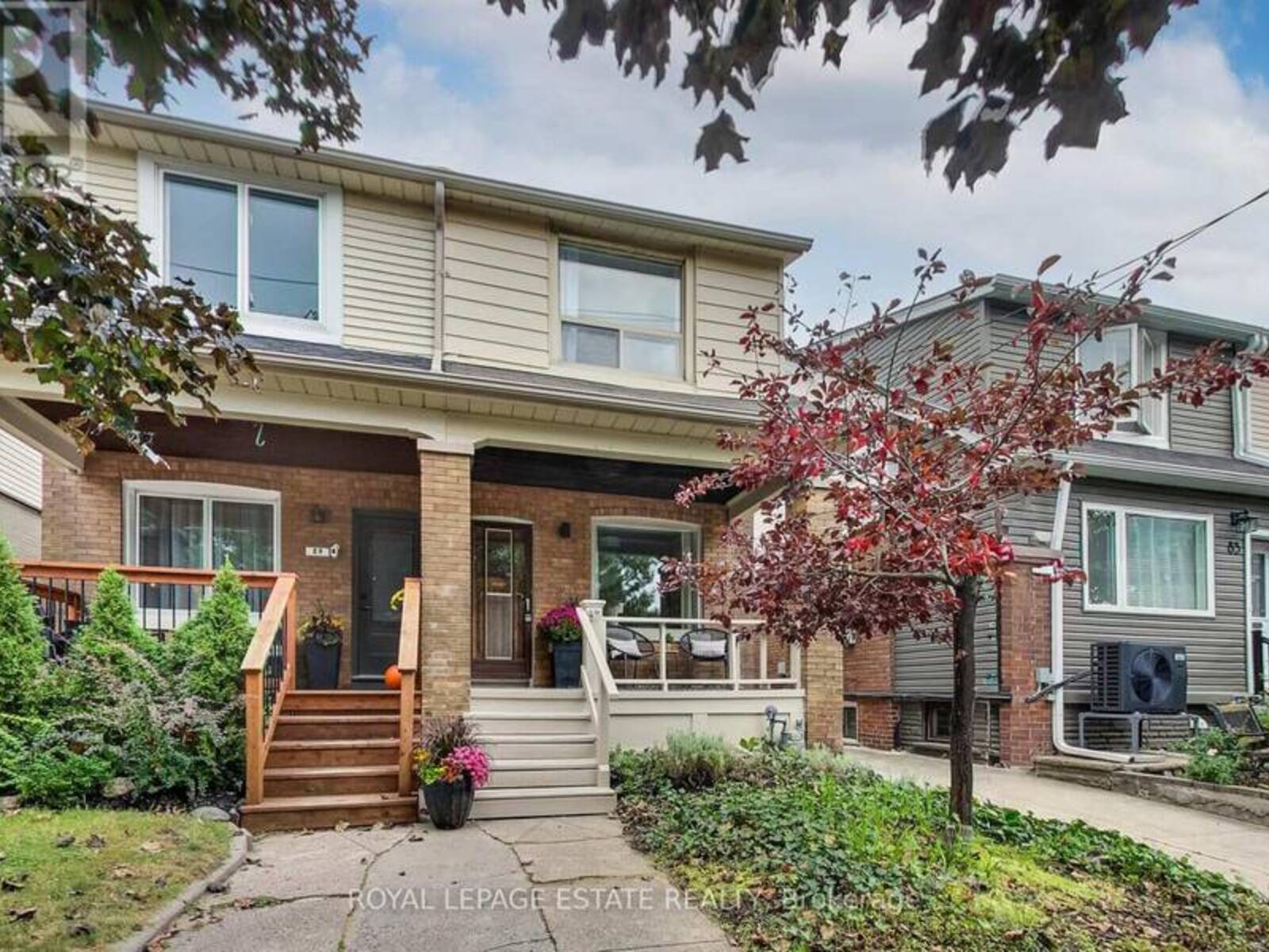 87 WOODMOUNT AVENUE, Toronto, Ontario M4C 3Y1