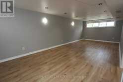 44 LINDSAY AVENUE | Newmarket Ontario | Slide Image Fourteen