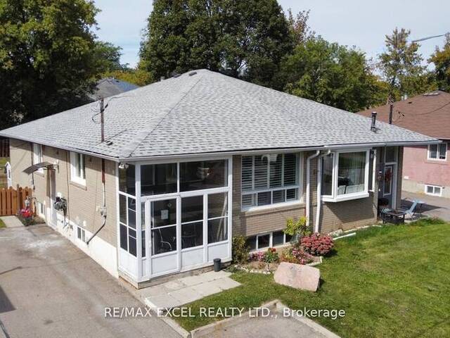 44 LINDSAY AVENUE Newmarket Ontario, L3Y 4N6 - 4 Bedrooms Home For Sale