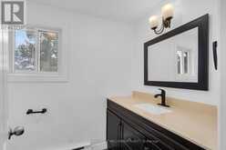 30 GOLFDALE ROAD | Barrie Ontario | Slide Image Eight
