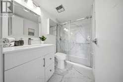 602 - 2055 UPPER MIDDLE ROAD | Burlington Ontario | Slide Image Nineteen