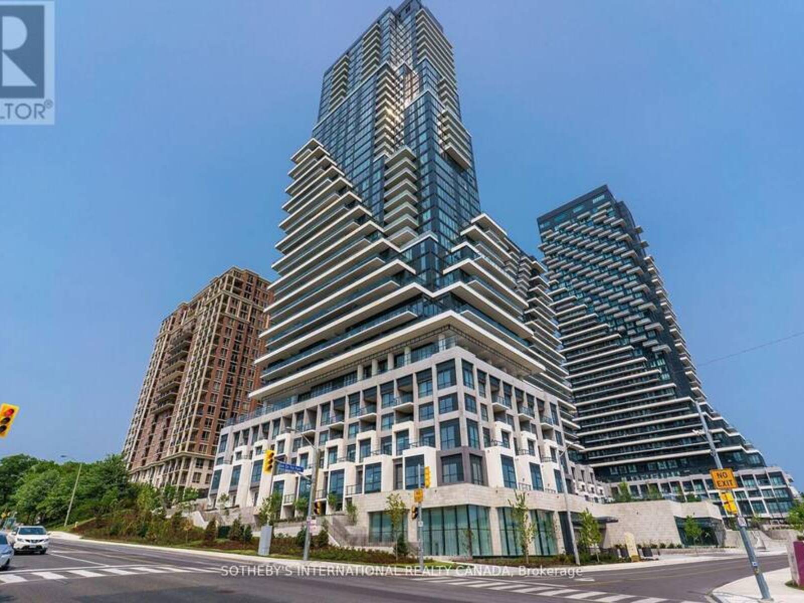 1101 - 10 INN ON THE PARK DRIVE, Toronto, Ontario M3C 0P9