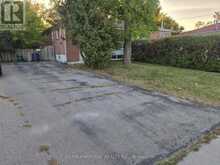 262 MCCONVEY DRIVE | Richmond Hill Ontario | Slide Image Two