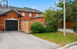 5035 CORPORATE DRIVE | Burlington Ontario | Slide Image One