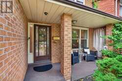 888 MESSENGER MEADOW DRIVE | Mississauga Ontario | Slide Image Five