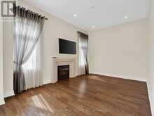 18 HACKWOOD CRESCENT | Aurora Ontario | Slide Image Eighteen