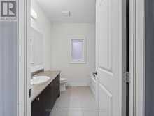 18 HACKWOOD CRESCENT | Aurora Ontario | Slide Image Thirty-seven