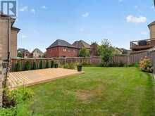 18 HACKWOOD CRESCENT | Aurora Ontario | Slide Image Forty-three