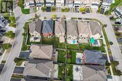 18 HACKWOOD CRESCENT | Aurora Ontario | Slide Image Six