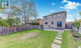 78 CASTLEHILL ROAD | Brampton Ontario | Slide Image Thirty