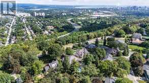 1019 SCENIC DRIVE | Hamilton Ontario | Slide Image Thirty-seven