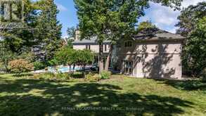 1019 SCENIC DRIVE | Hamilton Ontario | Slide Image Forty