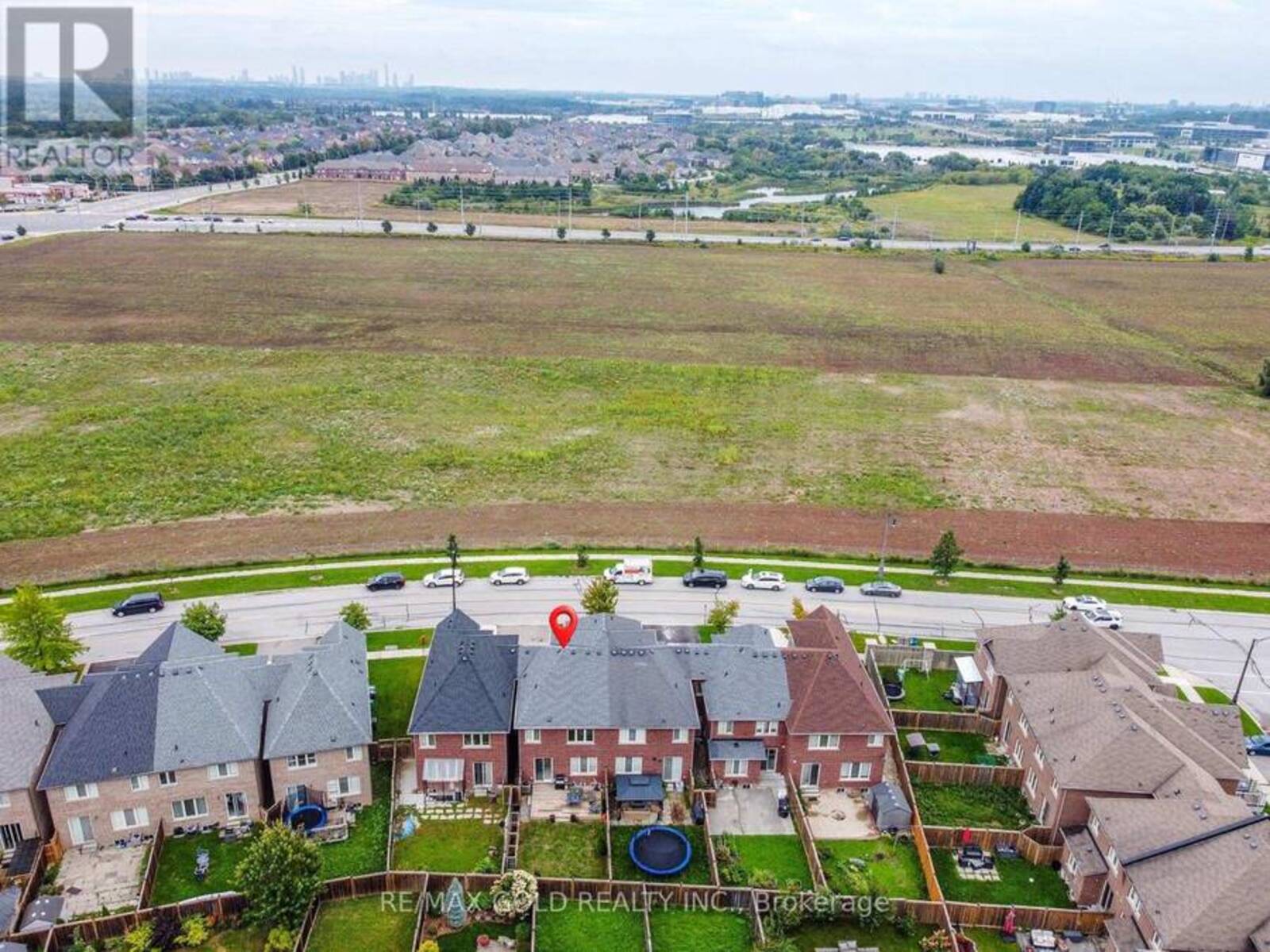 131 OLIVIA MARIE ROAD, Brampton, Ontario L6Y 0W1