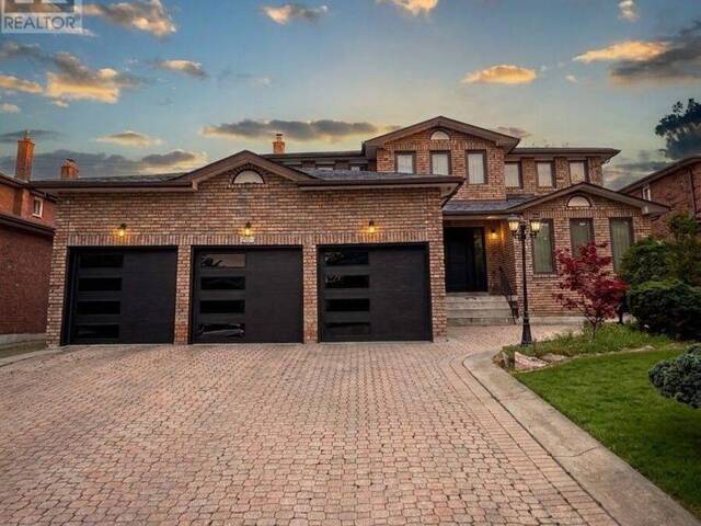 11 RAVENHILL CRESCENT Markham Ontario, L3S 2V6 - 6 Bedrooms Home For Sale