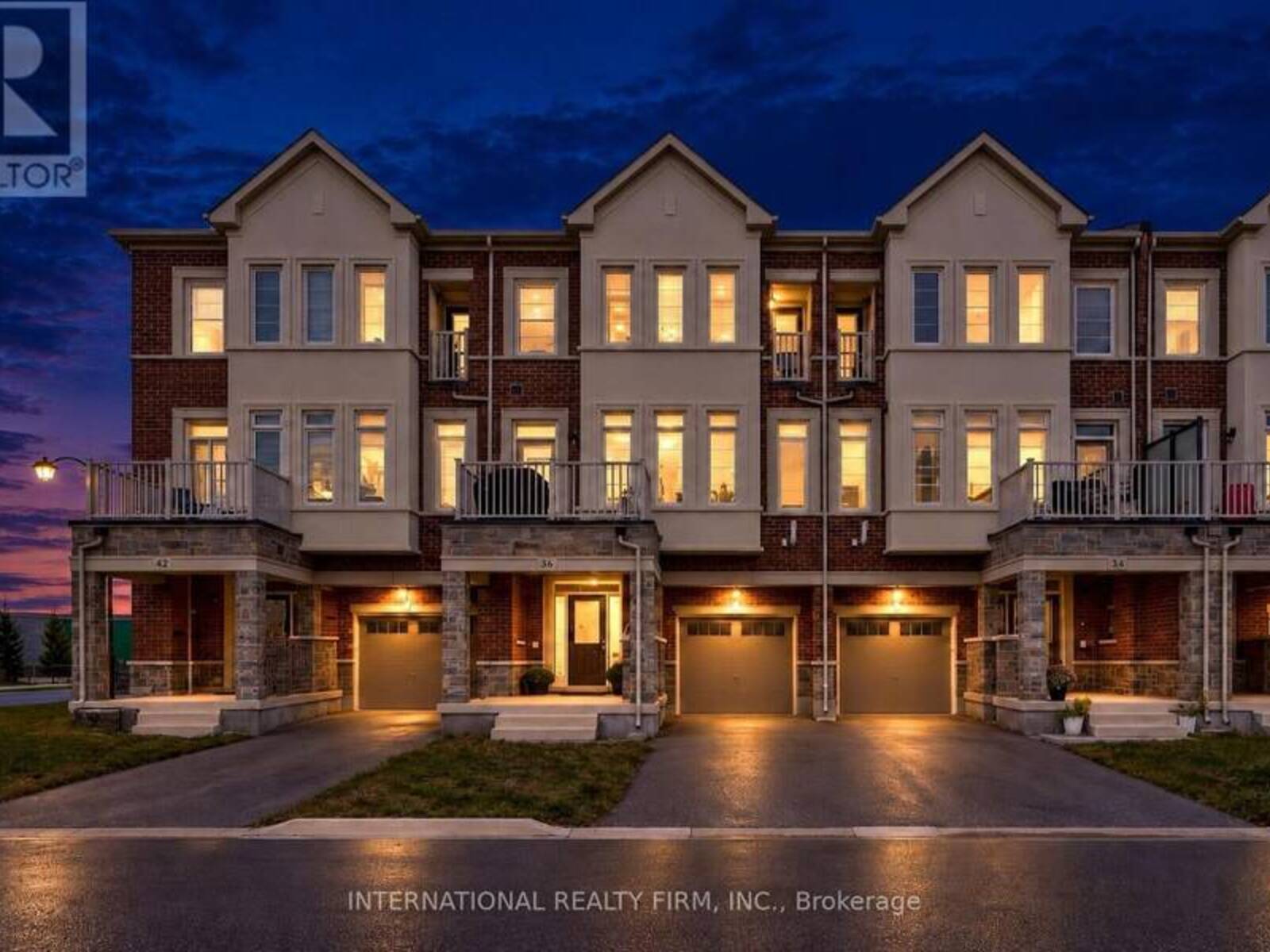 36 PAISLEY DRIVE, Bradford West Gwillimbury, Ontario L3Z 4P2