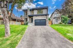 3 AMBER CRESCENT | Toronto Ontario | Slide Image Two