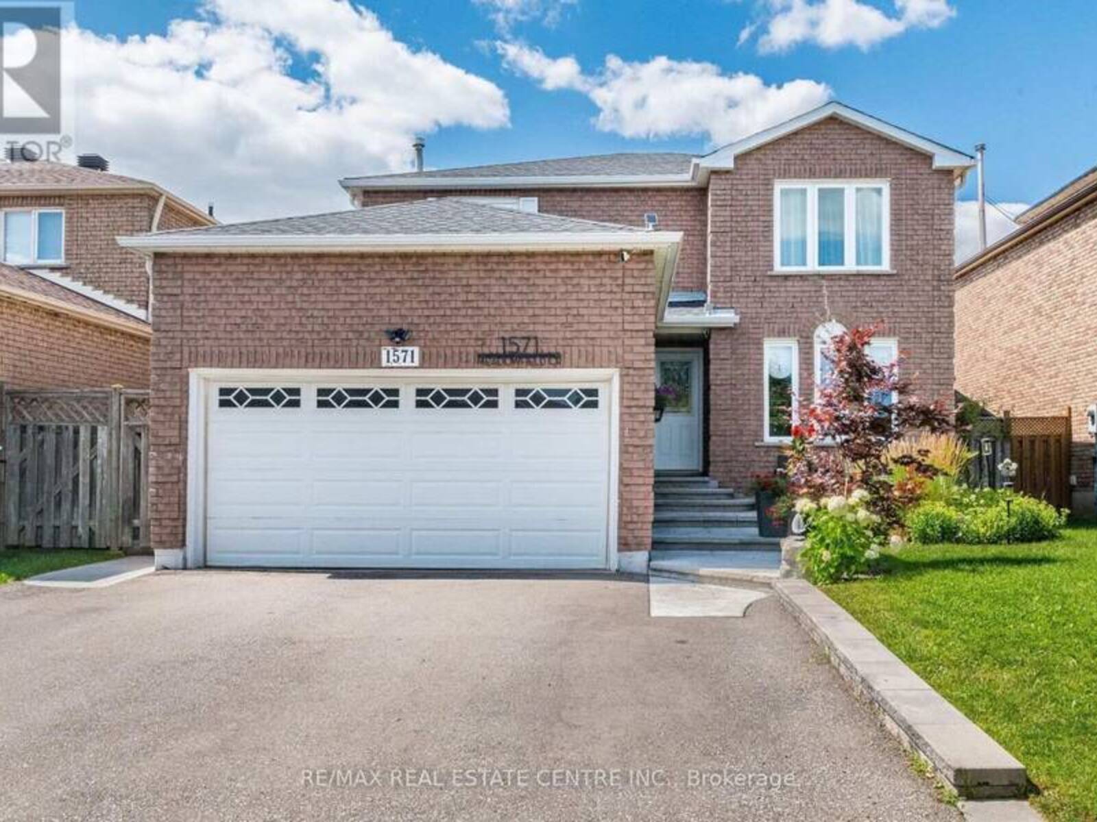1571 MEADOWFIELD CRESCENT, Mississauga, Ontario L5M 4T4