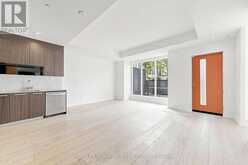 TH15 - 113 MCMAHON DRIVE | Toronto Ontario | Slide Image Nine